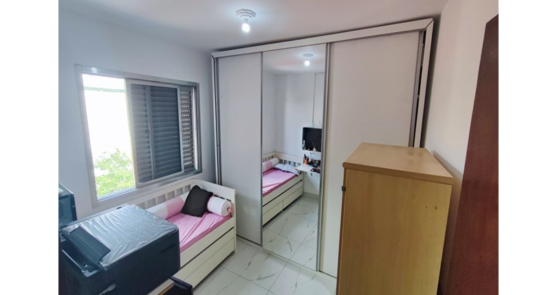 Sobrado à venda no Bairro do Parque São Domingos na Rua Professora Altina Maynardi de Araújo