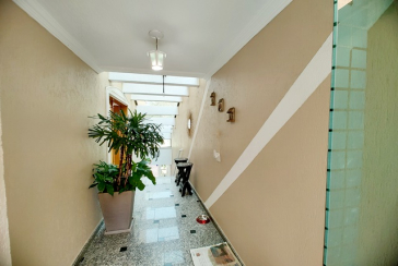 Sobrado à venda no Bairro do Jardim Pinheiros na Rua Frei Adriano Donado,