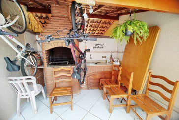 Sobrado à venda no Bairro do Jardim Pinheiros na Rua Frei Adriano Donado,