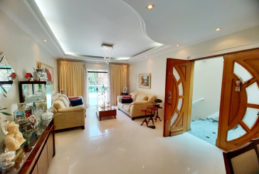 Sobrado à venda no Bairro do Jardim Pinheiros na Rua Frei Adriano Donado,