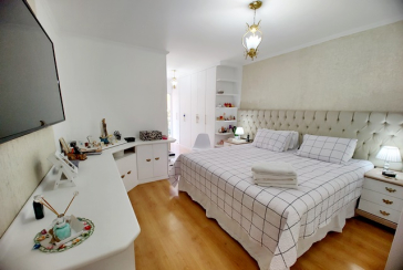 Sobrado à venda no Bairro do Jardim Pinheiros na Rua Frei Adriano Donado,