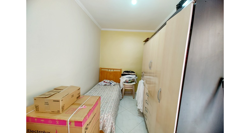 Sobrado à venda no Bairro do Jardim Pinheiros na Rua Frei Adriano Donado,