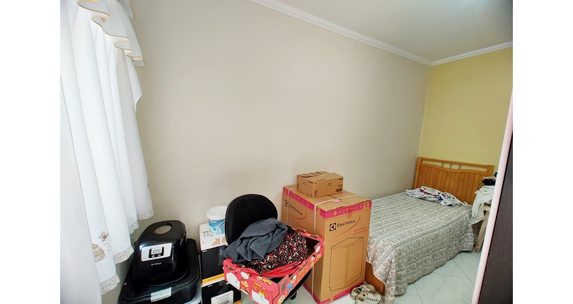 Sobrado à venda no Bairro do Jardim Pinheiros na Rua Frei Adriano Donado,