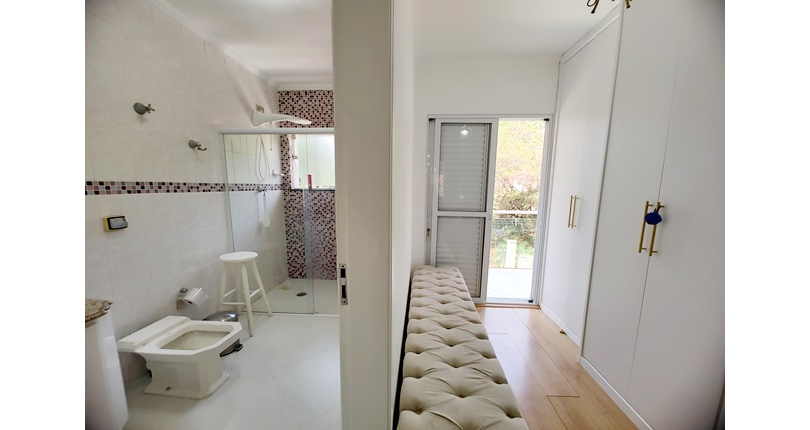 Sobrado à venda no Bairro do Jardim Pinheiros na Rua Frei Adriano Donado,