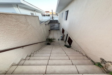 Sobrado à venda no Bairro do Jardim Santo Elias na Rua Durval Fernandes Chaves