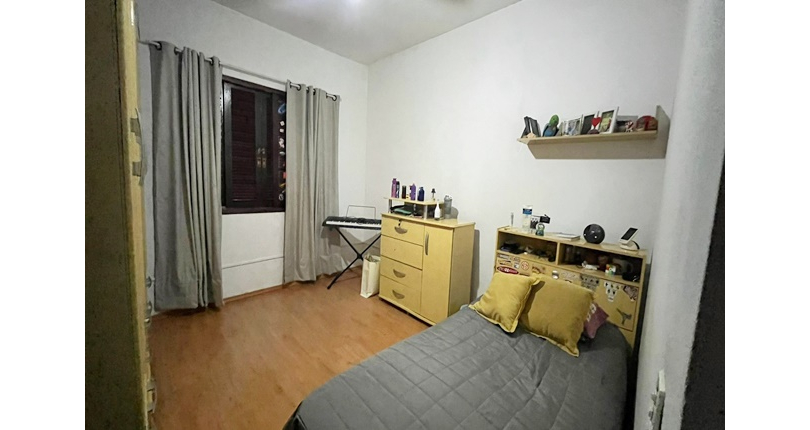 Sobrado à venda no Bairro do Jardim Santo Elias na Rua Durval Fernandes Chaves