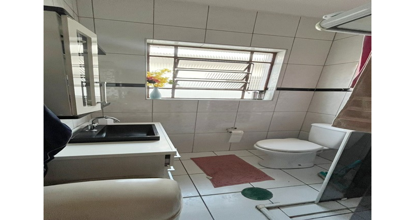 Sobrado à venda no Bairro do Jardim Santo Elias na Rua Durval Fernandes Chaves