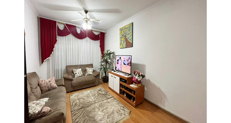 Sobrado à venda no Bairro do Jardim Santo Elias na Rua Durval Fernandes Chaves