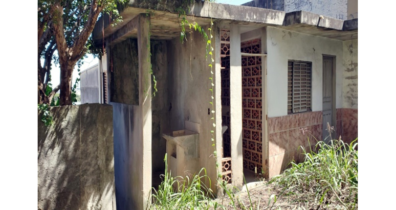 Terreno à venda no Bairro do Jardim Regina na Rua Sebastião de Pina