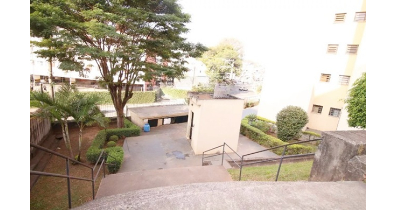 Apartamento à venda no Bairro do Jardim Santo Elias na Rua Ademar Martins de Freitas 257