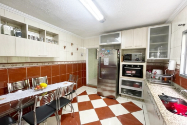 Sobrado à venda no Bairro da Vila Barreto na Rua Jose Albano