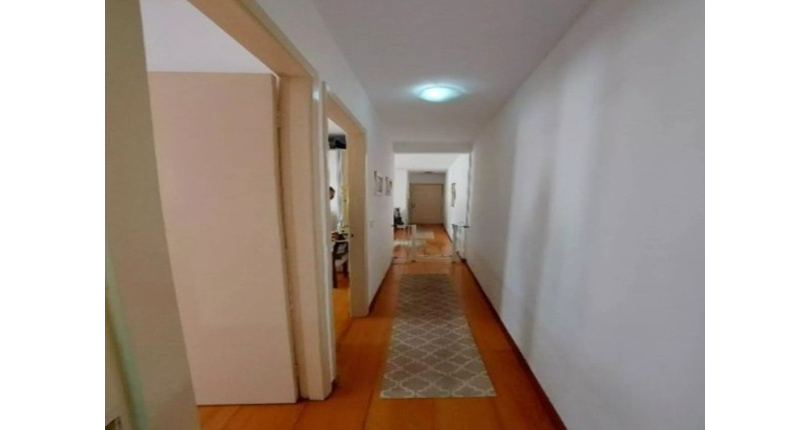 Apartamento à venda no Bairro do Jardim Regina na Avenida Agenor Couto de Magalhães 222, 