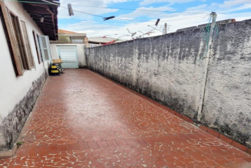 Casa à venda no Bairro do Parque São Domingos na Rua Abraham Lincoln, 