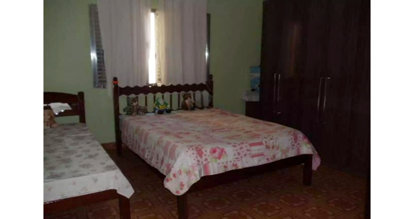 Casa à venda no Bairro do Jardim Ipanema (Zona Oeste) na Rua Pedro Ravara