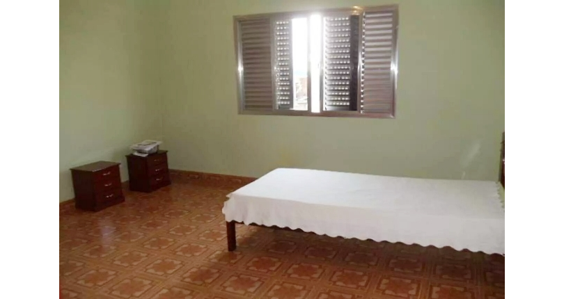 Casa à venda no Bairro do Jardim Ipanema (Zona Oeste) na Rua Pedro Ravara