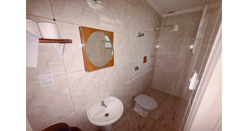 Casa à venda Rua Homero Sales, Parque São Domingos - Imóveis à Venda