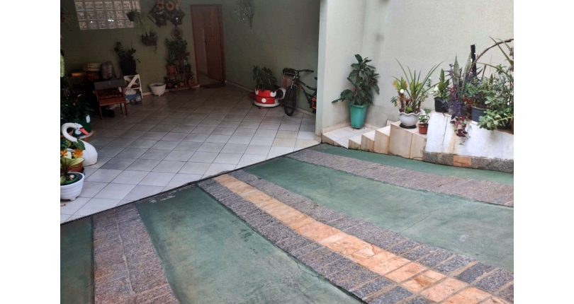 Sobrado à venda Rua Ênio Gomes da Silva, Chácara São João - Imóveis à Venda