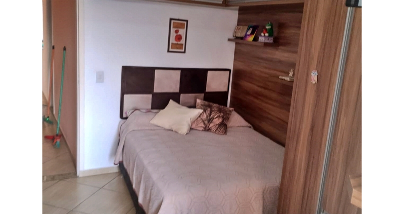 Sobrado à venda Rua Ênio Gomes da Silva, Chácara São João - Imóveis à Venda