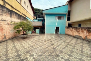 Boa Casa à venda no Bairro do Jardim Vivan na Rua Alarico Resende