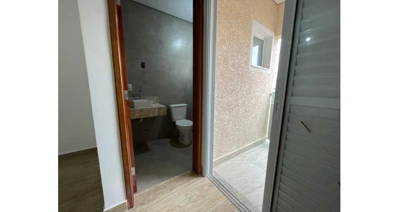 Sobrado novo à venda no Bairro do Jardim Santo Elias na Rua Wilson Crisnel de Almeida 112