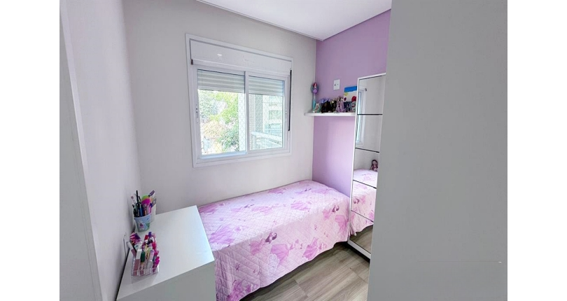 Apartamento à venda no Bairro da Lapa na Rua Faustolo 656, no Condomínio Edifício Forme