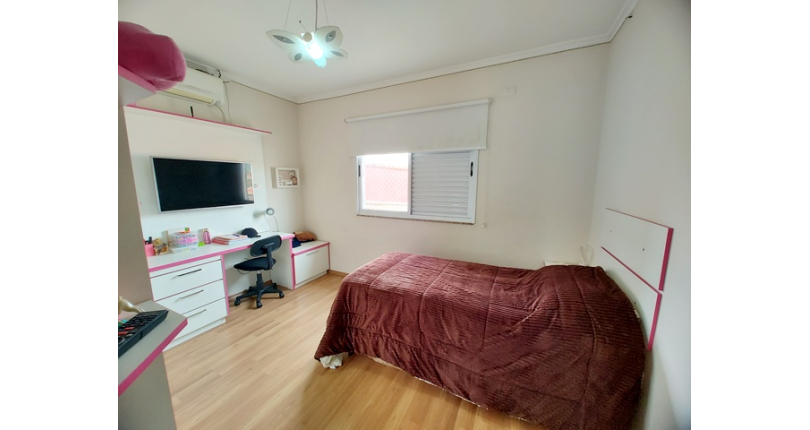 Sobrado à venda Rua General Alencastro Guimarães, Vila Fiat Lux - Imóveis à Venda