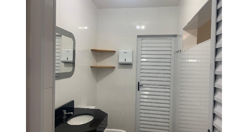 Sobrado à venda no Bairro do Parque São Domingos na Rua Luís Filgueira Souto