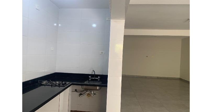 Sobrado à venda no Bairro do Parque São Domingos na Rua Luís Filgueira Souto