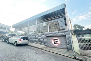 Ótimo Galpão à venda no Bairro da Vila Jaguara na Avenida Cândido Portinari
