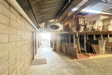 Galpão à venda em Osasco no Bairro Presidente Altino na Rua Armênia,