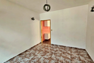 Casa à venda no Bairro da Vila Pirituba  na Avenida Paula Ferreira