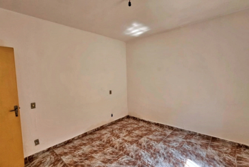 Casa à venda no Bairro da Vila Pirituba  na Avenida Paula Ferreira