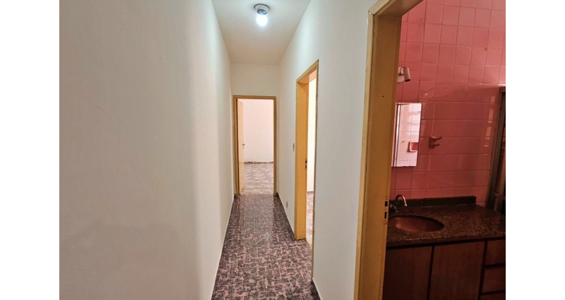 Casa à venda no Bairro da Vila Pirituba  na Avenida Paula Ferreira