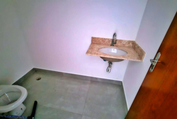 Belo Sobrado novo à venda no Bairro da Vila dos Remédios na Rua José Rodrigues Neves 85, 