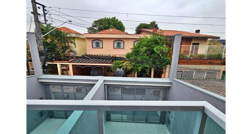 Belo Sobrado novo à venda no Bairro da Vila dos Remédios na Rua José Rodrigues Neves 85, 