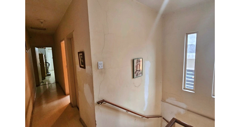 Sobrado à venda no Jardim Mangalot na Rua General Lauro Cavalcanti de Farias, 