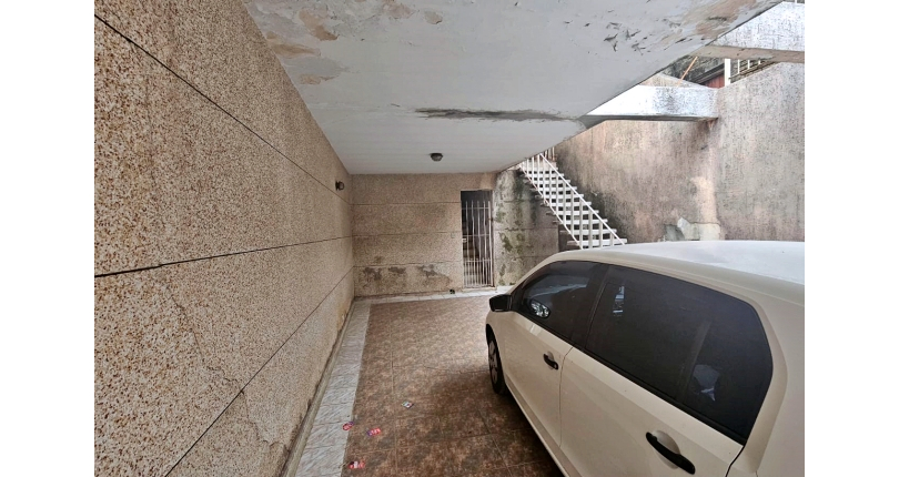 Sobrado à venda no Jardim Mangalot na Rua General Lauro Cavalcanti de Farias, 