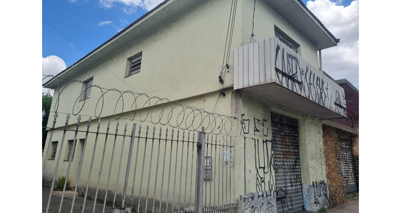 Terreno à venda no Bairro da Vila Jaguara na Rua Paúva, 