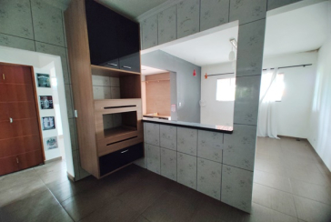 Casa à venda no Bairro da Vila Comercial na Rua Banabuiú,