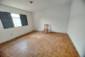 Casa à venda no Bairro da Vila Comercial na Rua Banabuiú,