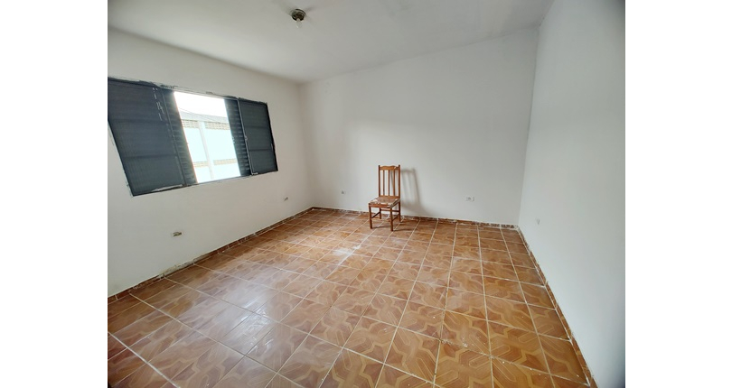 Casa à venda no Bairro da Vila Comercial na Rua Banabuiú,