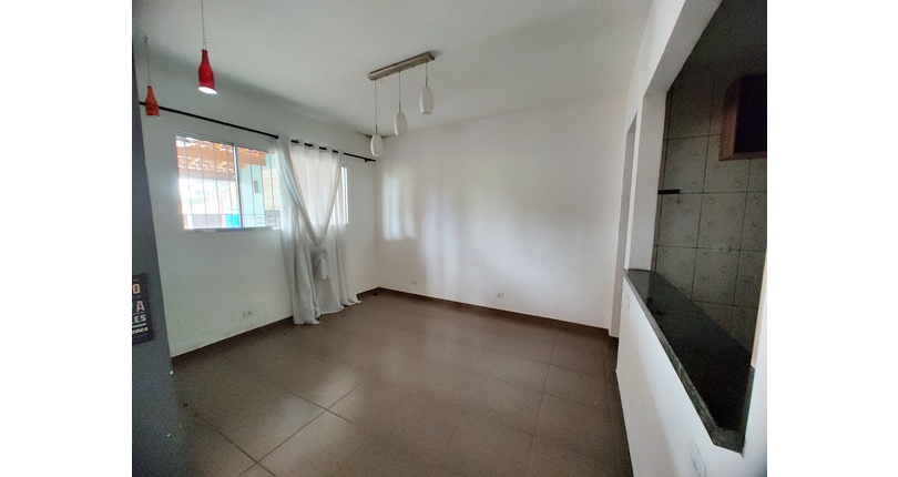 Casa à venda no Bairro da Vila Comercial na Rua Banabuiú,