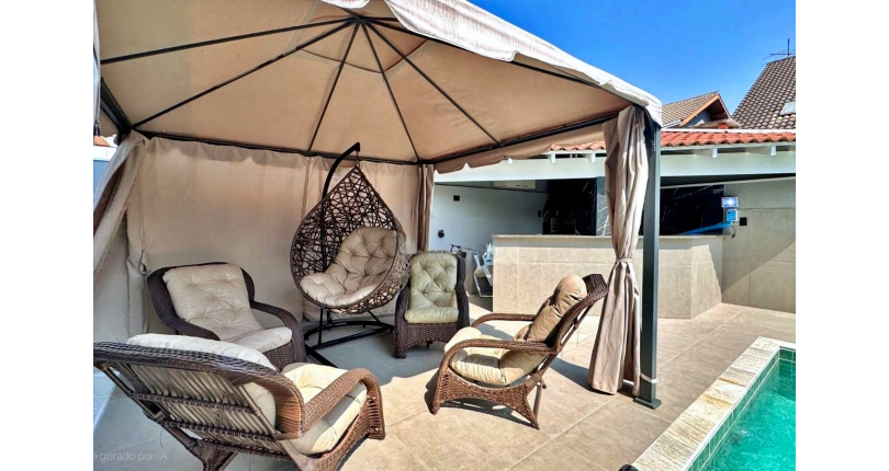 Sobrado à venda em Santana de Parnaíba no Bairro do Alphaville na Alameda dos Ciclames,