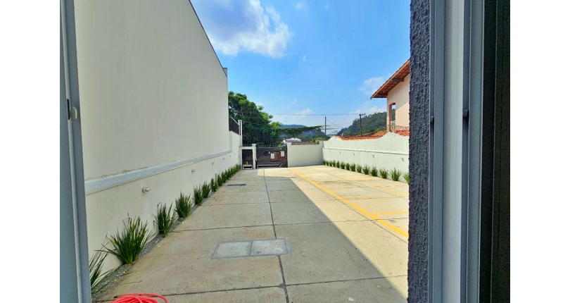 Apartamento novo à venda no Bairro da Vila Clarice na Rua Major Alfredo Romão 316,