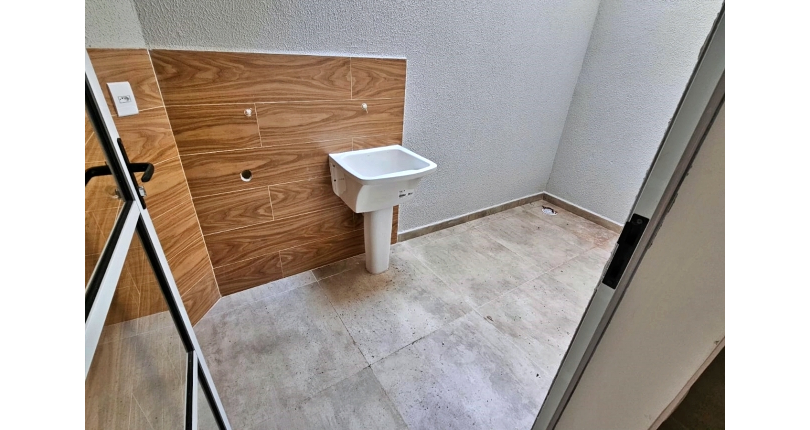 Apartamento novo à venda no Bairro da Vila Clarice na Rua Major Alfredo Romão 316,