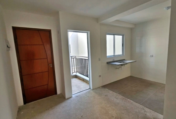 Apartamento novo à venda no Bairro da Vila Clarice na Rua Major Alfredo Romão 316,