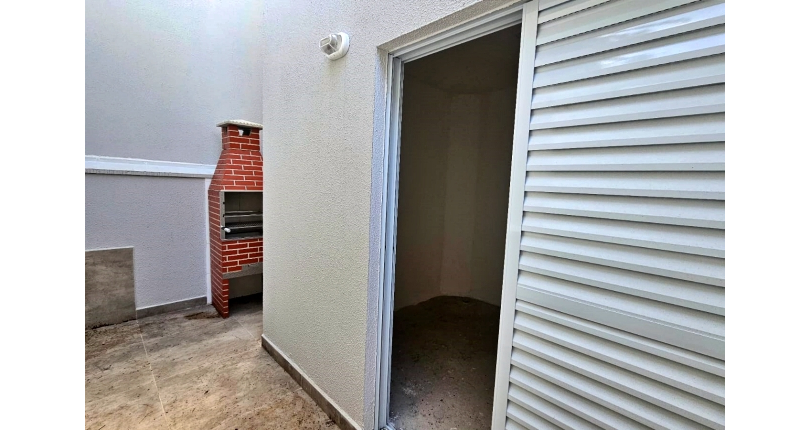 Apartamento novo à venda no Bairro da Vila Clarice na Rua Major Alfredo Romão 316