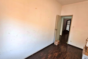 Oportunidade!!! Sobrado à venda no Bairro da Vila Mangalot na Rua José Barreto dos Santos,