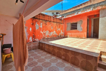 Oportunidade!!! Sobrado à venda no Bairro da Vila Mangalot na Rua José Barreto dos Santos,,