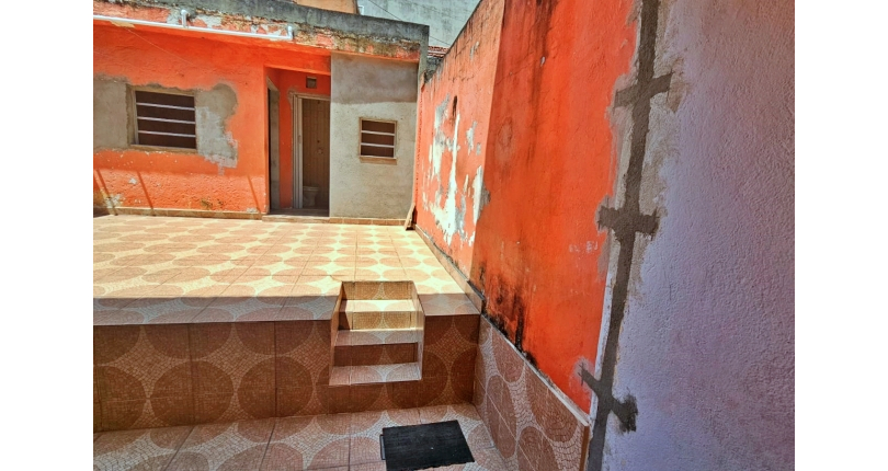 Oportunidade!!! Sobrado à venda no Bairro da Vila Mangalot na Rua José Barreto dos Santos,